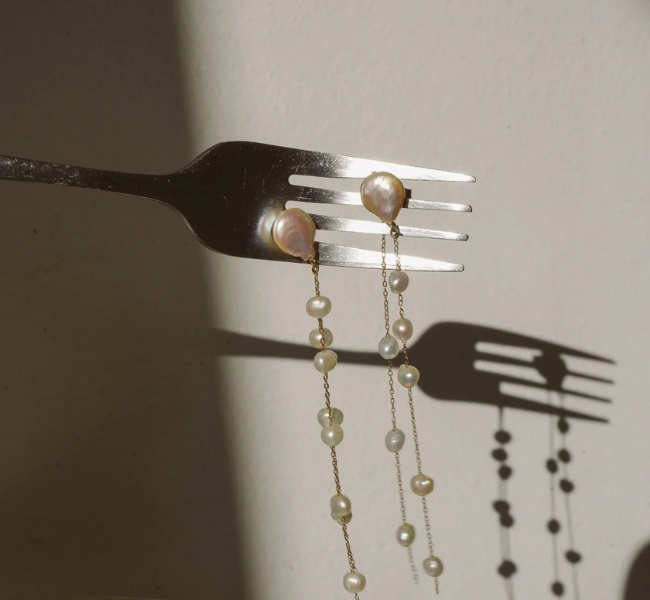 Everly Pearl Earrings