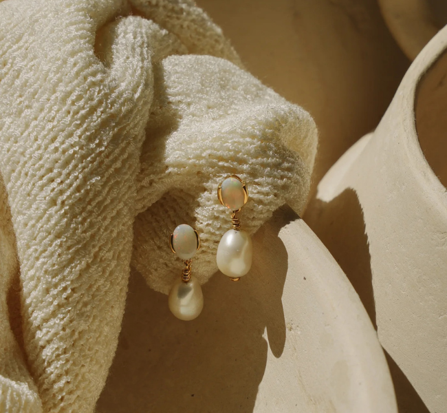 Audrey Pearl Earrings