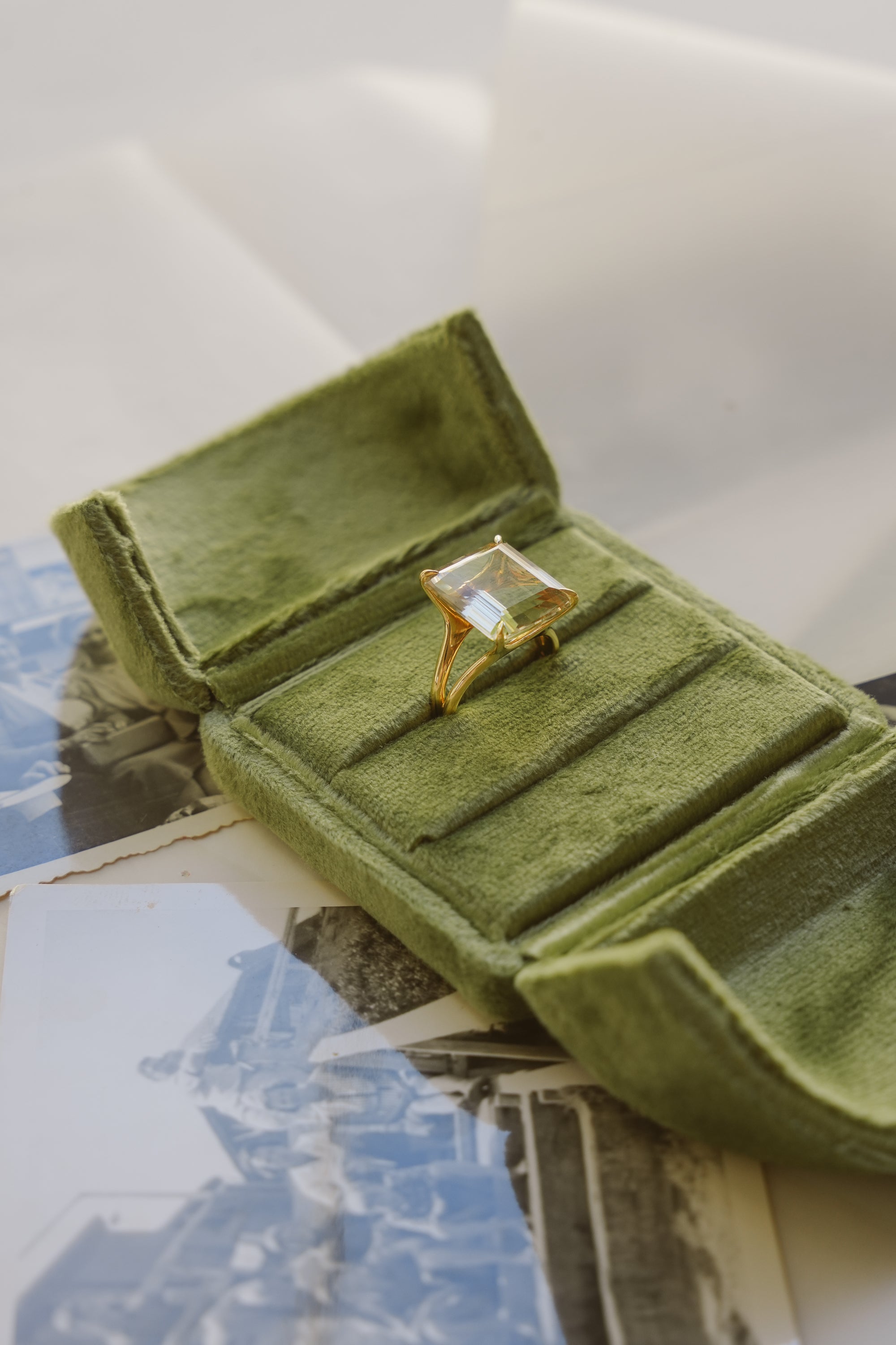 18kt Quartz Citrine Cocktail Solitaire Ring