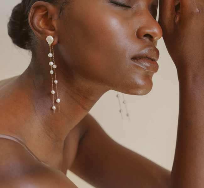 Everly Pearl Earrings
