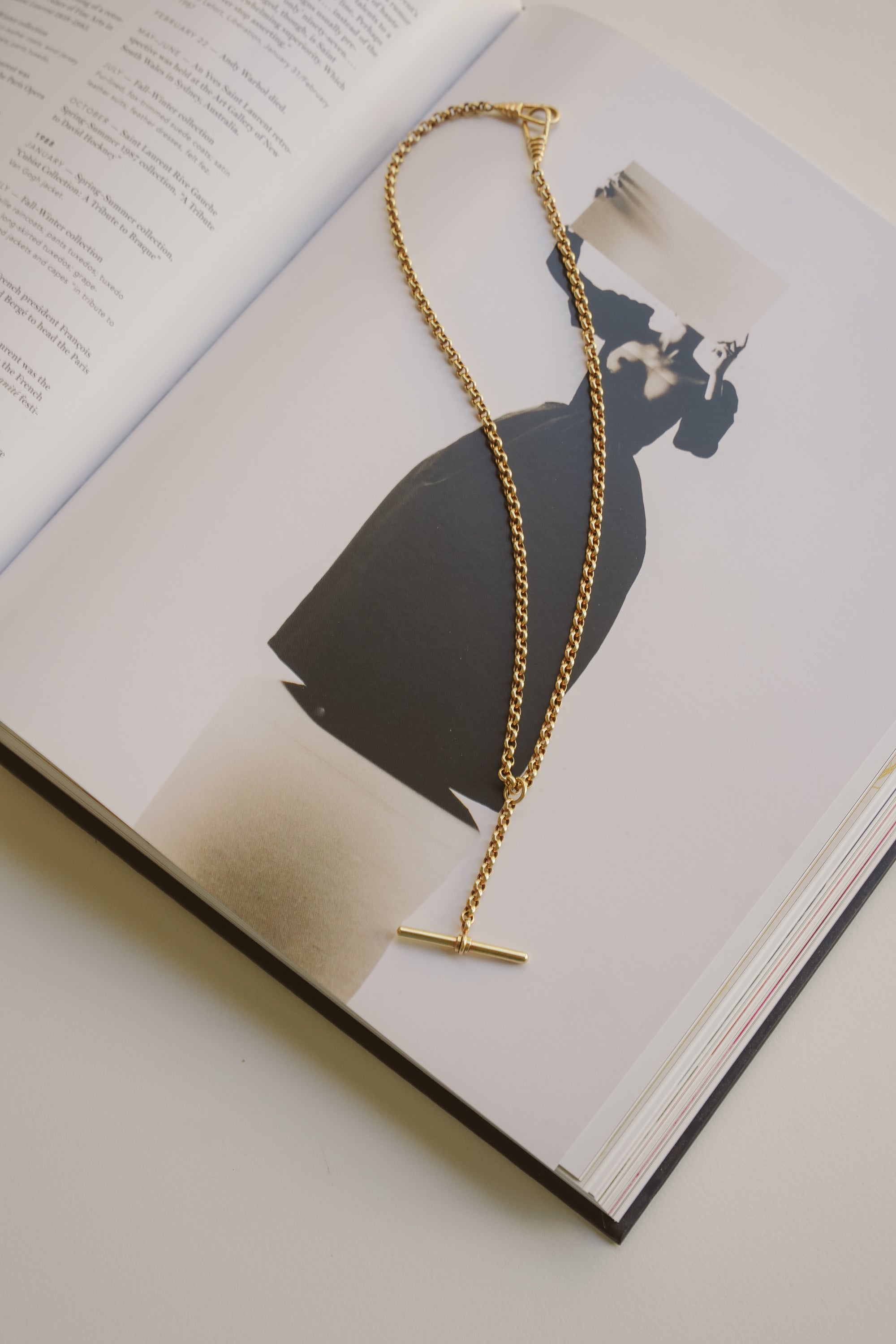 9kt Vintage T-Bar Belcher Necklace