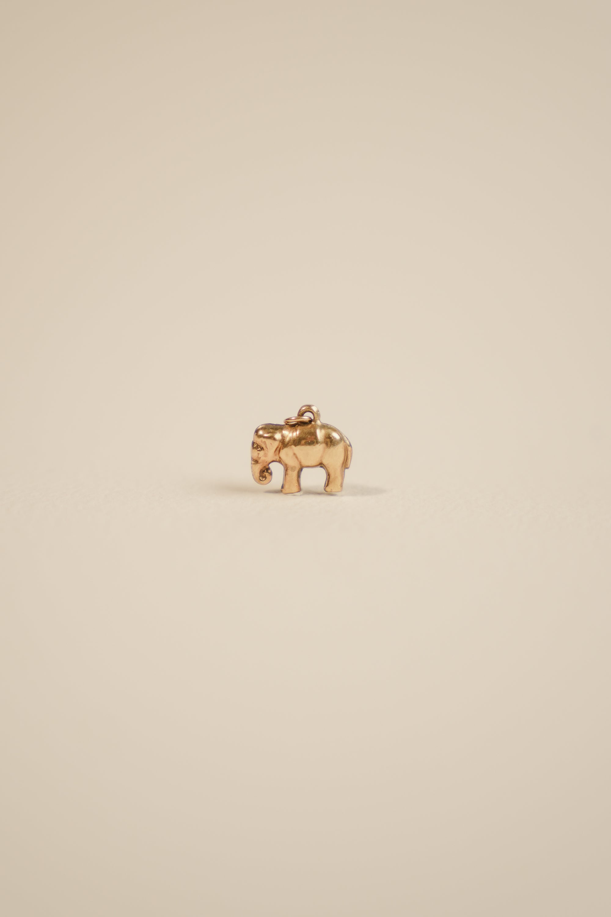 9ct Yellow Gold Elephant Charm