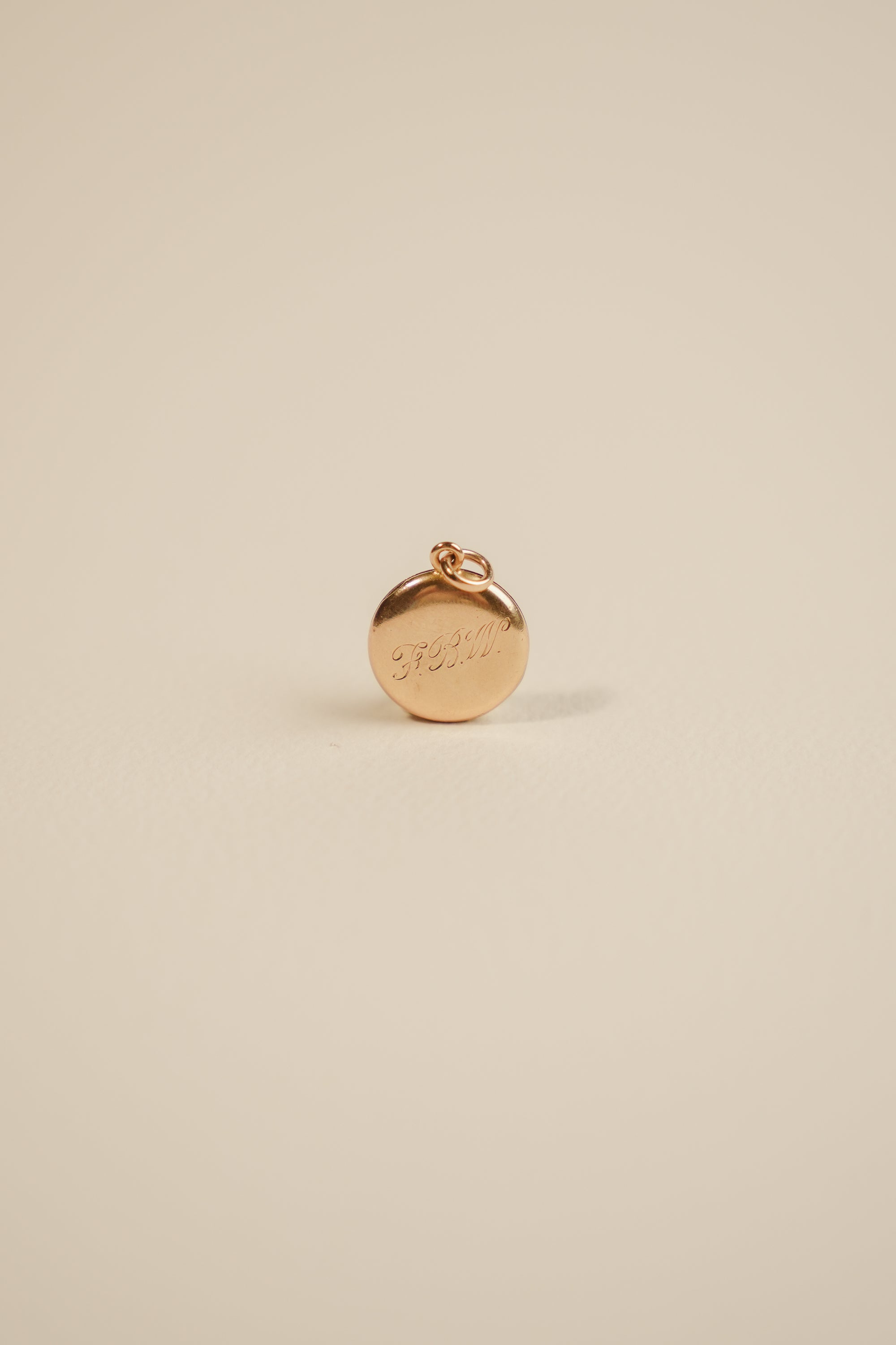 Victorian Shell Locket